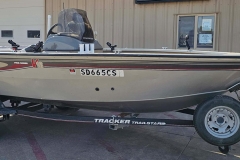 2006 Tracker Pro Guide V16| 16′ – Novielli